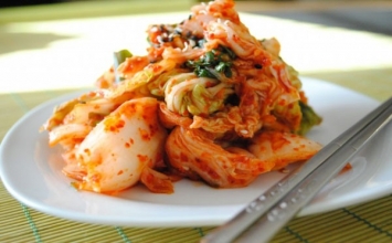 6 lợi ích tuyệt vời cho sức khỏe từ món kim chi